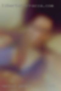 necked people in bitch