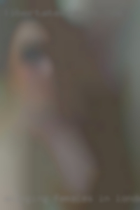 swinging females in London